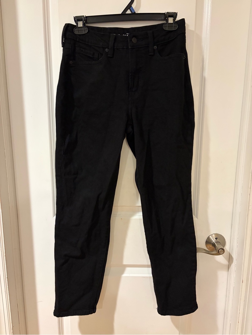 Women’s Old Navy Black Straight High Rise Jeans Size 4
